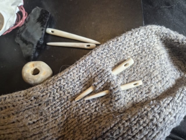 Palaeolithic-style needles